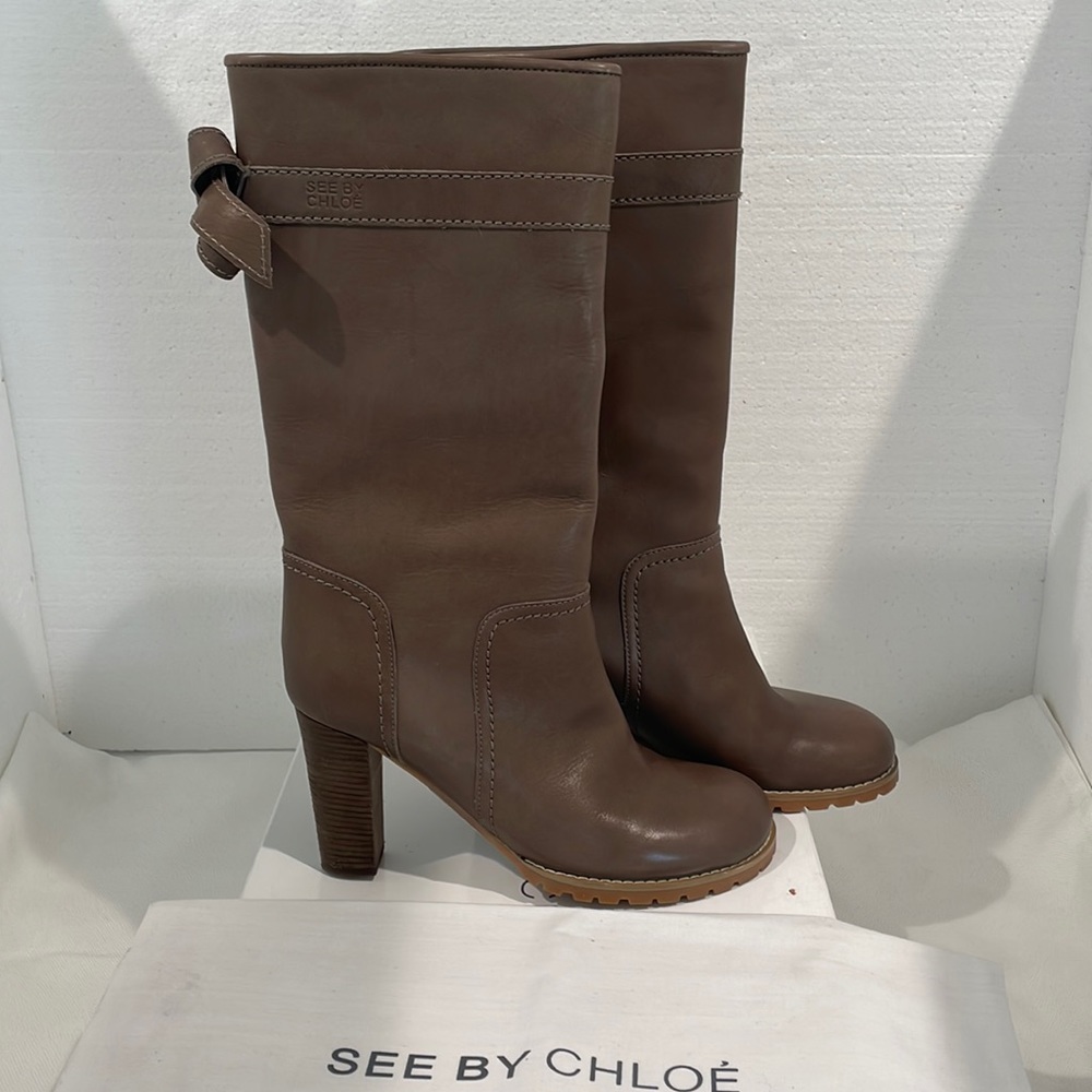 See by Chloe Lace-Back Leather Boots EU Size 40 new never been worn.
